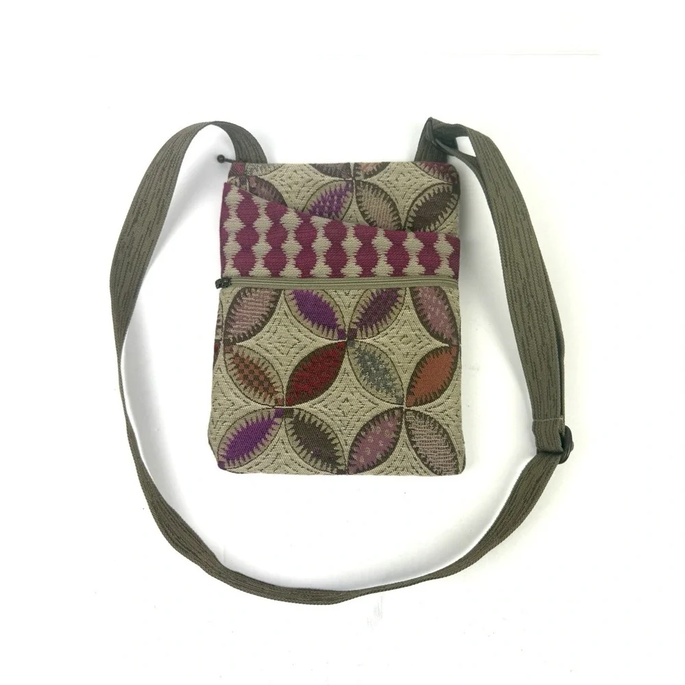 Maruca Spree Crossbody Bag Floral Tapestry Handbag Pouch Handmade Colorado New